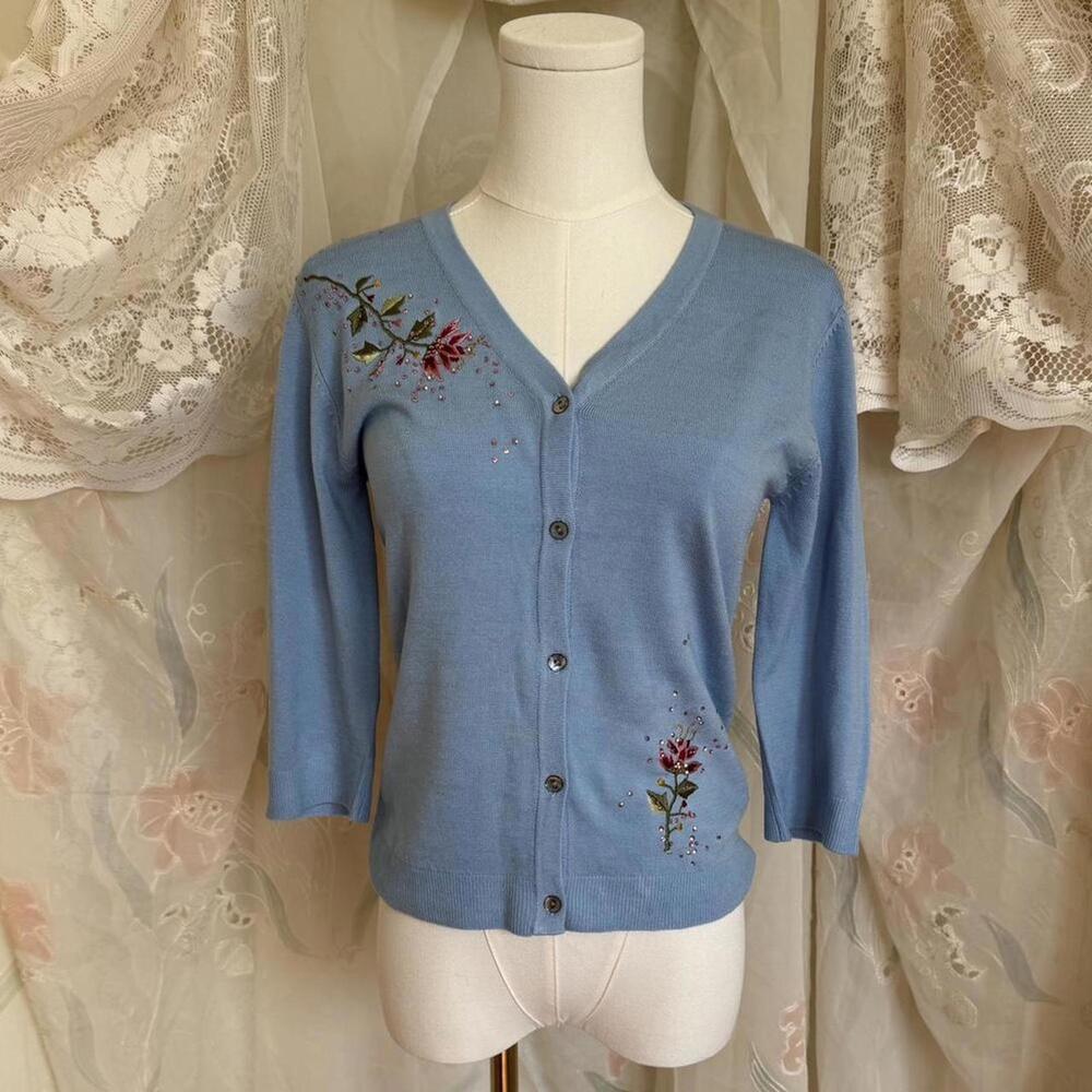 Deadstock Y2K La Coquette by Mandalay blue cardigan with floral embellishment